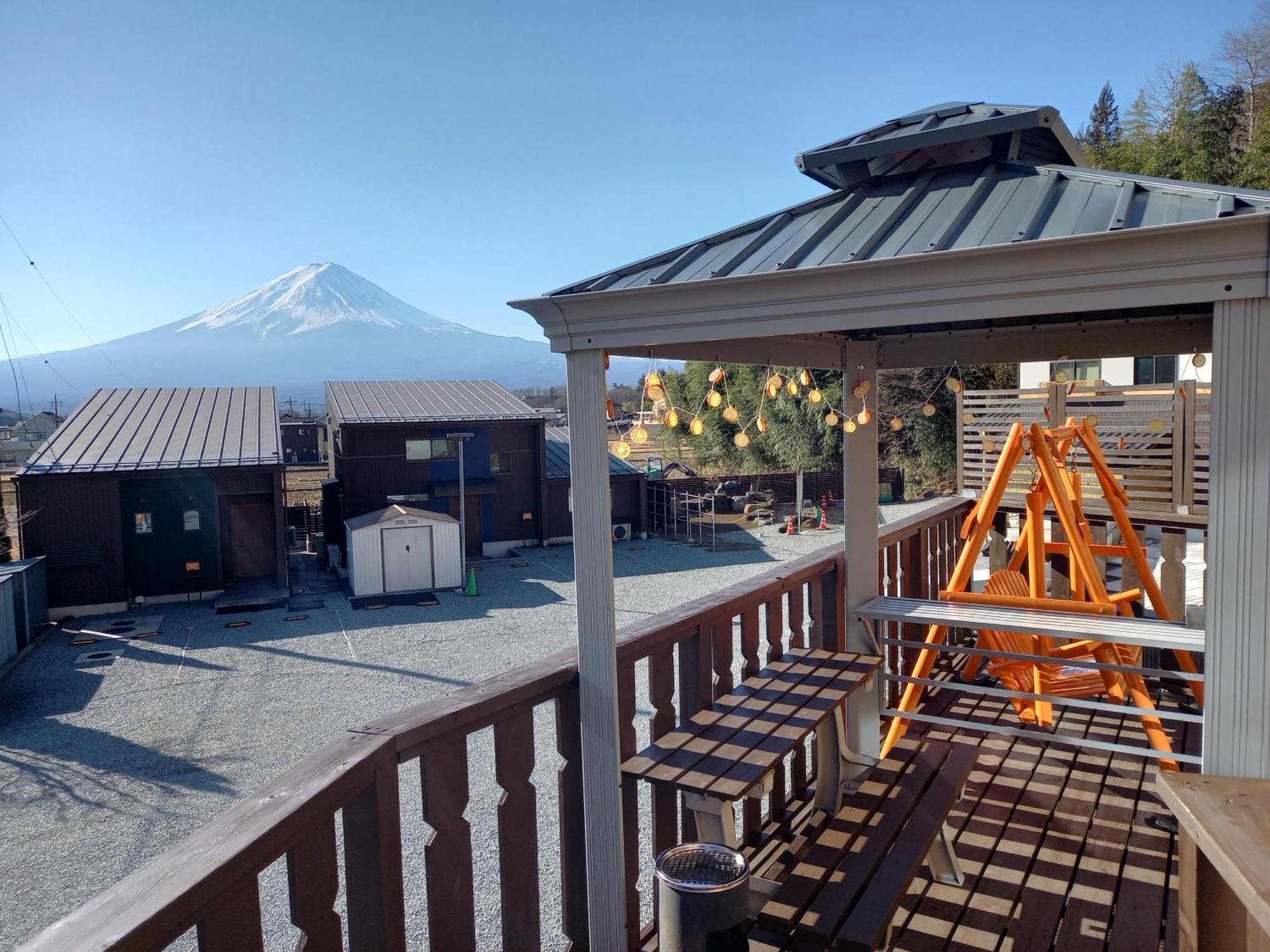 Orange Cabin Inn Far From Station Fujikawaguchiko Zewnętrze zdjęcie