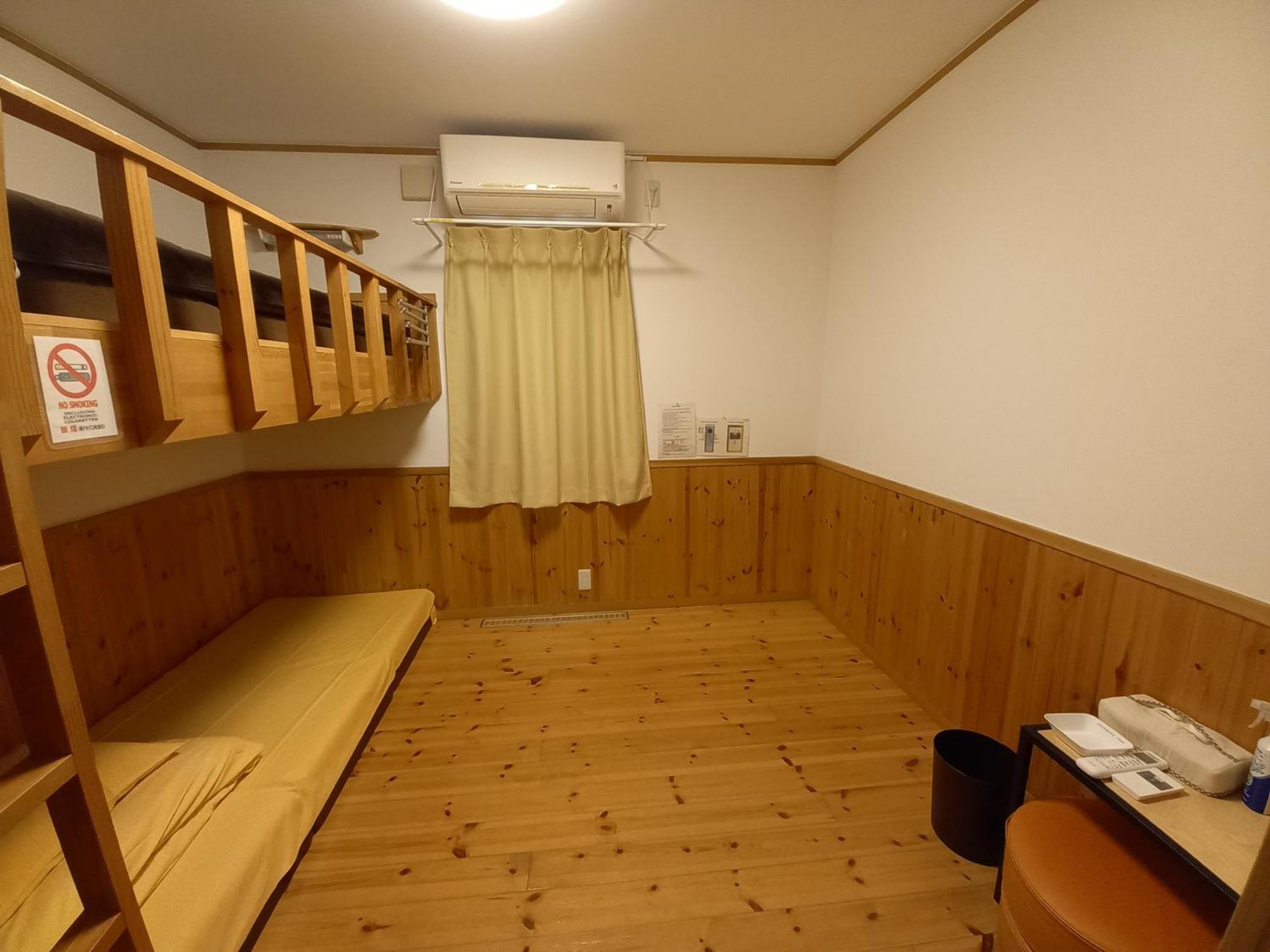 Orange Cabin Inn Far From Station Fujikawaguchiko Zewnętrze zdjęcie