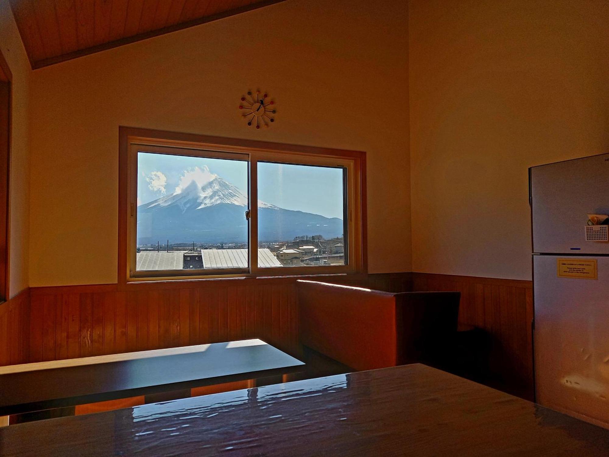 Orange Cabin Inn Far From Station Fujikawaguchiko Zewnętrze zdjęcie